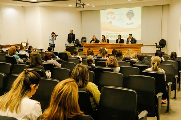 Semana Brasileira de Enfermagem da SES/DF - 14 de maio